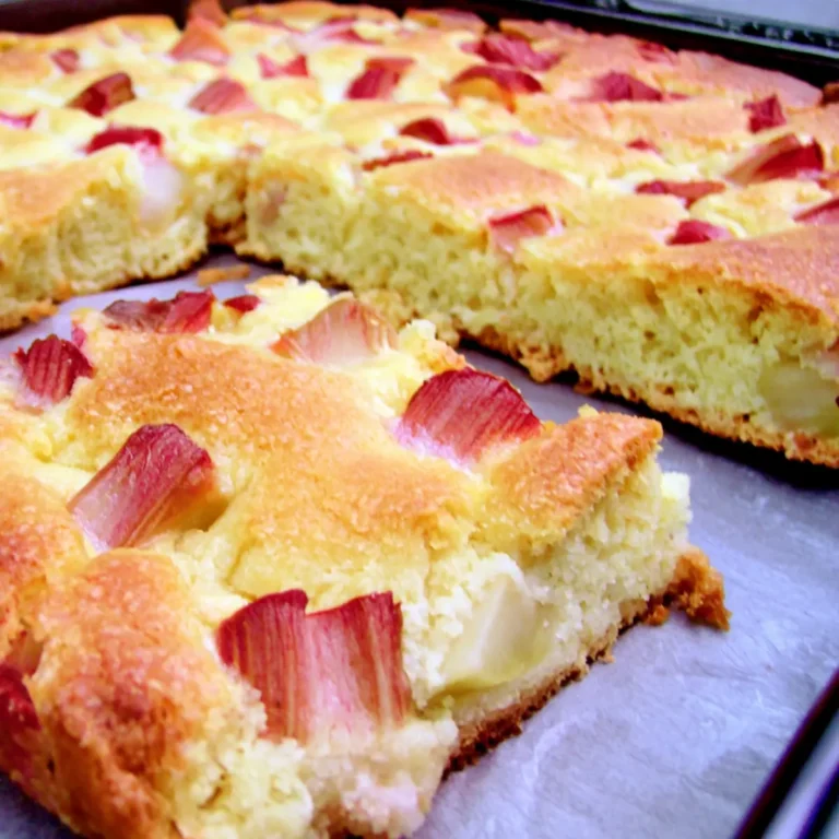 Blitz Rhabarberkuchen