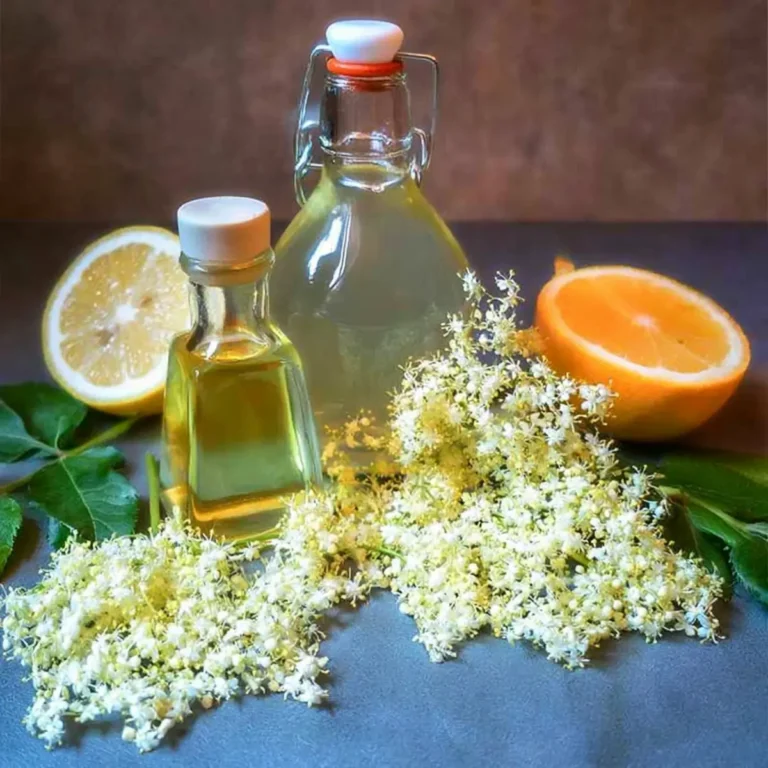 Omas Holunderblütensirup